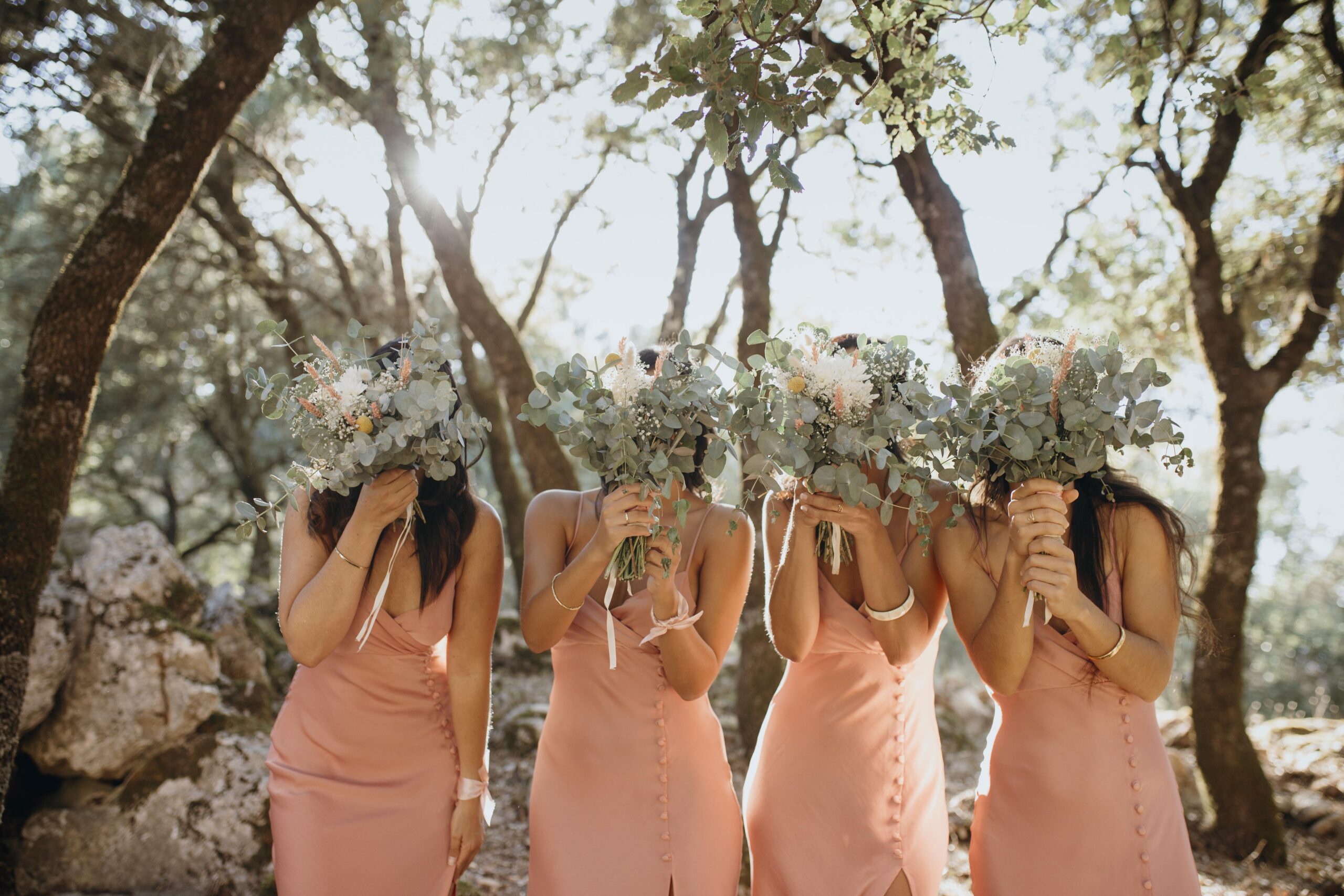 beautiful-bridesmaids-pretty-dresses-outdoors.jpg